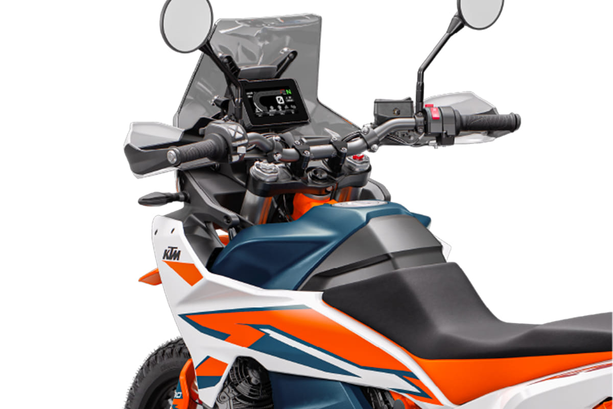 KTM 890 Adventure R Standard On-Road Price – Features, Specs